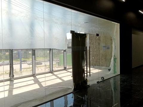 коммерческая по адресу Миколы Бажана просп., 17