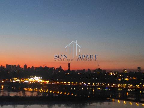 квартира за адресою Дніпровська набережна вул., 13