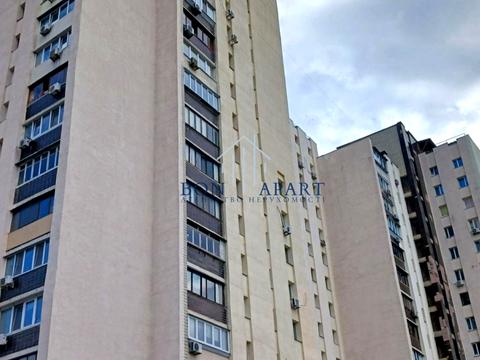 квартира за адресою Дніпровська набережна вул., 13