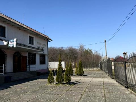 комерційна за адресою Ференца Ракоці вул., 27