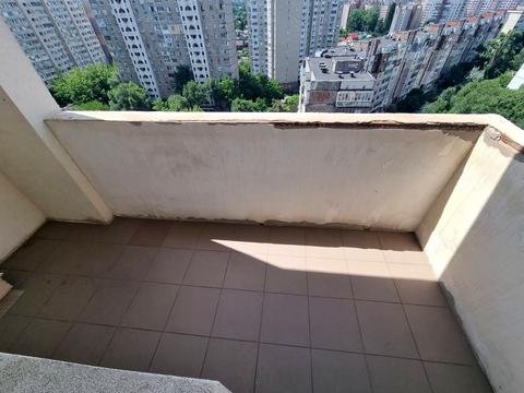 квартира за адресою Польова вул., 73