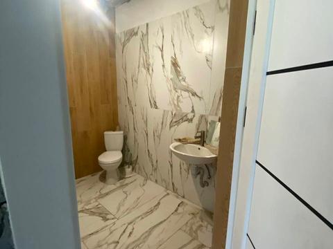 комерційна за адресою Скіфська вул., 18-А