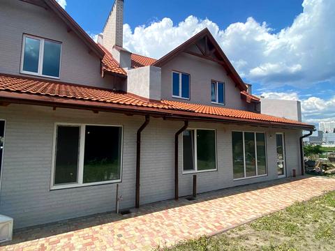 коммерческая по адресу Скіфська ул., 18-А