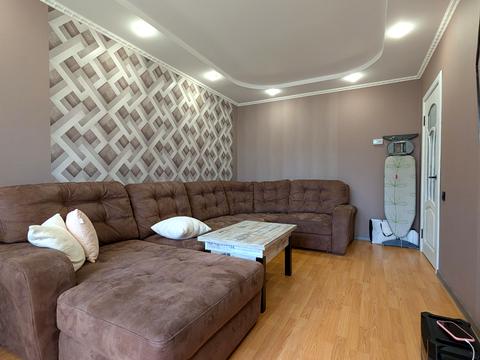 квартира за адресою Чернігів, Курсанта Єськова вул., 8-А