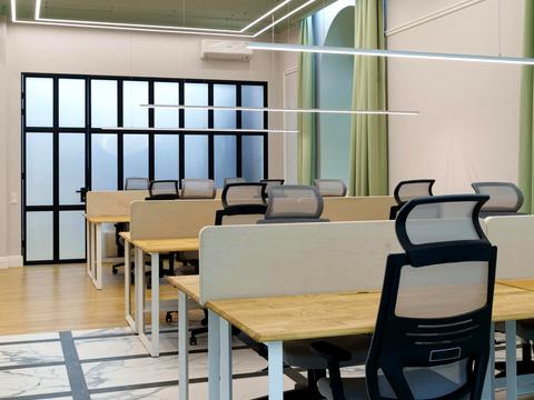 комерційна за адресою Микільсько-Ботанічна вул., 14