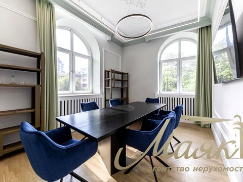 комерційна за адресою Микільсько-Ботанічна вул., 14