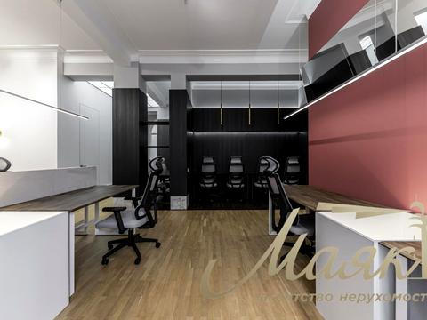 комерційна за адресою Микільсько-Ботанічна вул., 14
