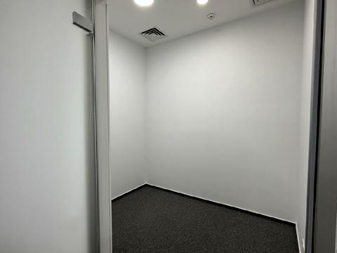 комерційна за адресою Сім'ї Прахових вул. (Гайдара), 52