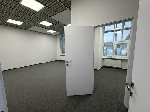комерційна за адресою Сім'ї Прахових вул. (Гайдара), 52