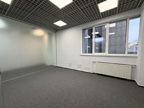 комерційна за адресою Сім'ї Прахових вул. (Гайдара), 52