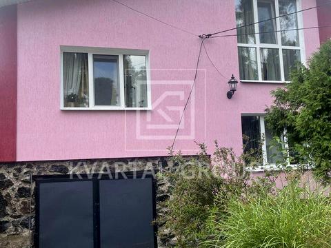 дом по адресу Українська ул., 6
