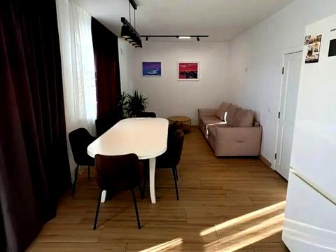 квартира за адресою Ужгород, Бориса Тлехаса вул., 18