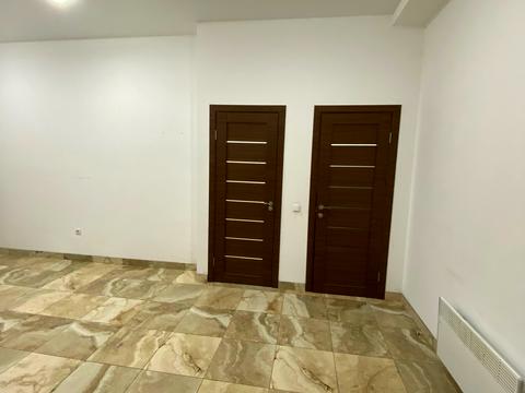 комерційна за адресою Мечникова вул., 109-Б