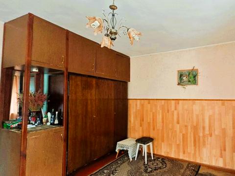 будинок за адресою Центральна вул., 1