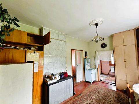 будинок за адресою Центральна вул., 1
