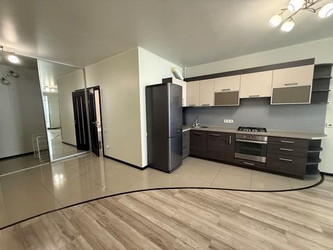 квартира за адресою Зоопаркова вул., 10