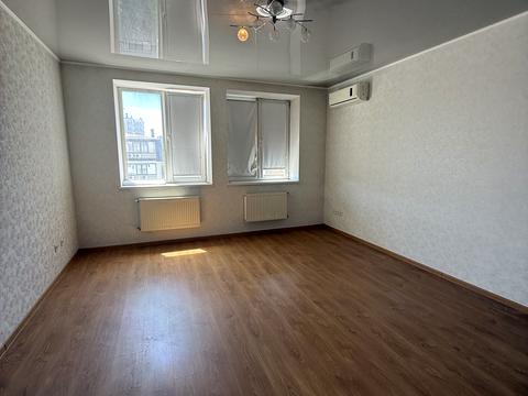 квартира за адресою Зоопаркова вул., 10