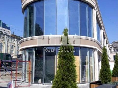 комерційна за адресою Поштова пл., 3Б