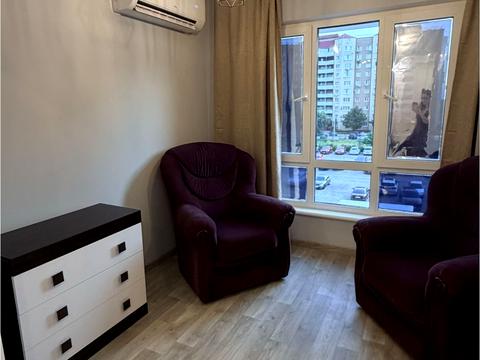 квартира за адресою Романтична вул., 9