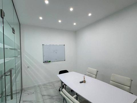 комерційна за адресою Кловський узвіз, 7a