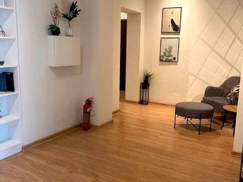 квартира за адресою Дніпровська набережна вул., 14-Б
