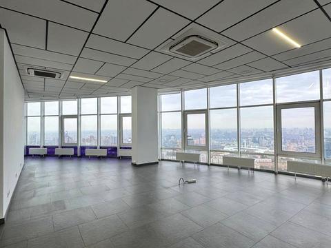 комерційна за адресою Кловський узвіз, 7a