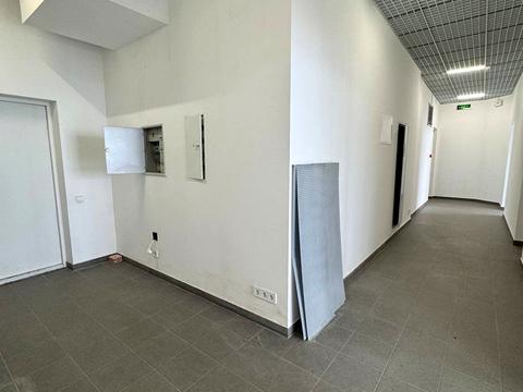 комерційна за адресою Кловський узвіз, 7a
