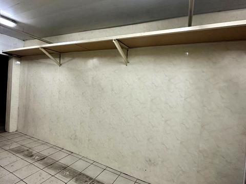 паркомісце за адресою Анни Ахматової вул., 15А