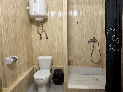 коммерческая по адресу Прорізна ул., 13