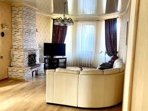 дом по адресу 12-та Ентузіастів, 18