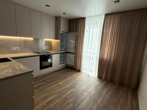 квартира за адресою Миру вул., 21