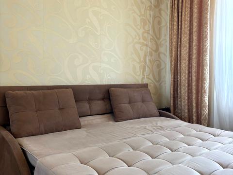квартира по адресу Амвросия Бучмы бульв., 8