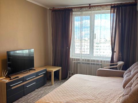 квартира по адресу Амвросия Бучмы бульв., 8