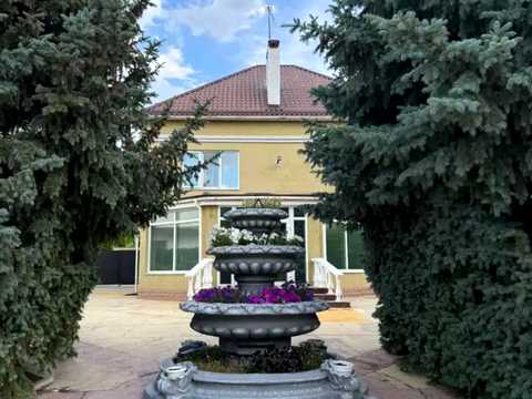 будинок за адресою Сонячна