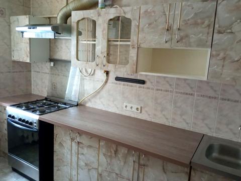 квартира за адресою Стратегічне шосе (Науки), 17