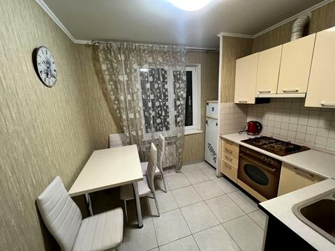 квартира за адресою Небесної Сотні просп. (Маршала Жукова), 85