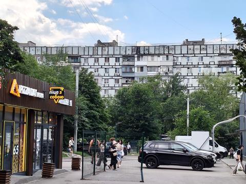квартира за адресою житловий масив Тополя-1 вул., 8