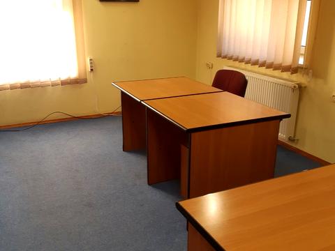 комерційна за адресою Софії Яблонської вул. (), 25