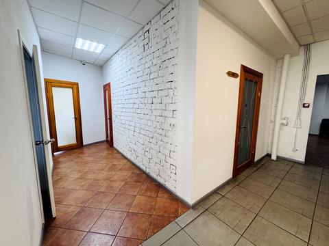 коммерческая по адресу Дмитрия Яворницкого просп. (Карла Маркса), 5