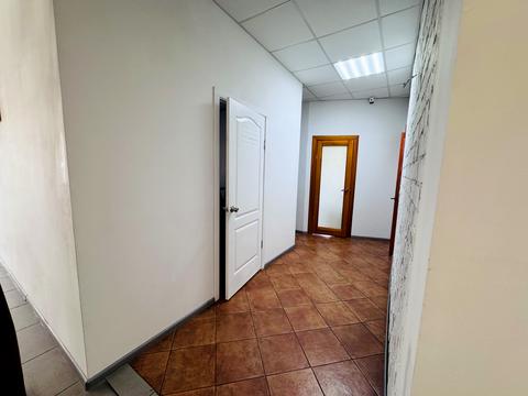 коммерческая по адресу Дмитрия Яворницкого просп. (Карла Маркса), 5