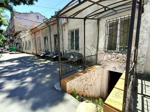 коммерческая по адресу Ковальська ул., 44