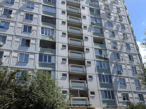 квартира по адресу Драгоманова ул., 12-А