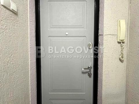 квартира за адресою Дніпровська набережна вул., 7-А