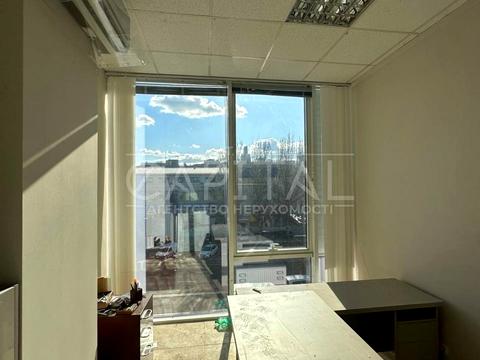 коммерческая по адресу Новоконстантиновская ул., 7