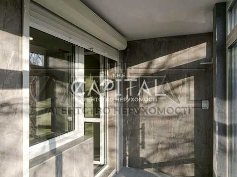 комерційна за адресою Відпочинку вул., 12