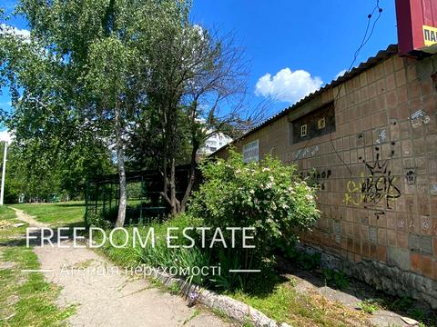 коммерческая по адресу Тракторостроителей просп., 107г