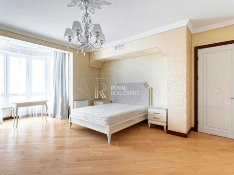 квартира за адресою Інститутська вул., 18