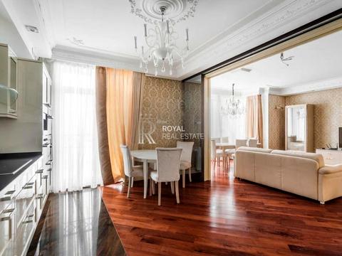 квартира за адресою Інститутська вул., 18