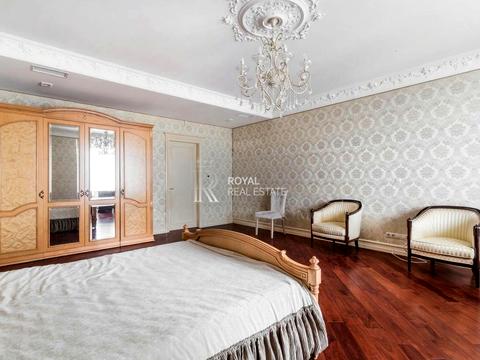 квартира за адресою Інститутська вул., 18
