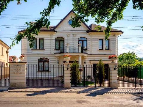 дом по адресу Бригадная ул.